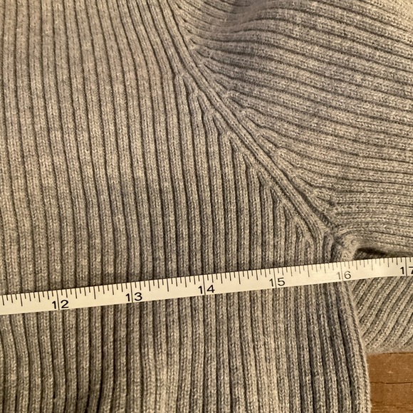 “LAUREN” RIBBED GREY LONG SLEEVED TURTLENECK. - Picture 12 of 14